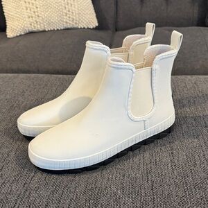 Women’s Sperry topsider Chelsea Boots